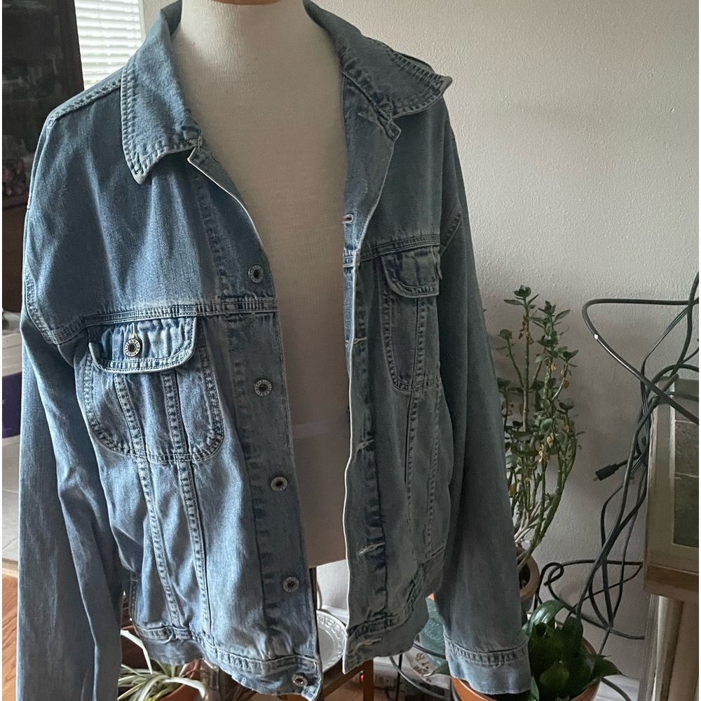 Jean Jacket (Gap) - image 1